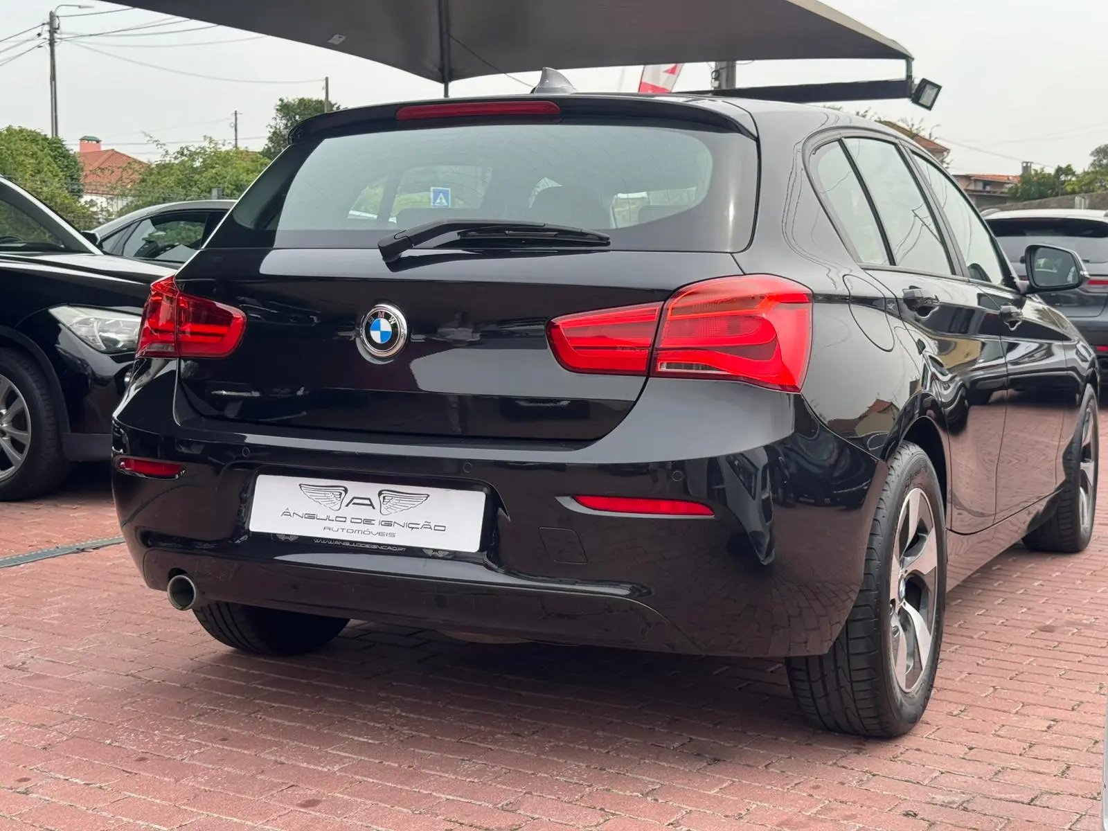 
								BMW Citadino 2018 1754000 117090 116 d Corporate Edition Manual completo									