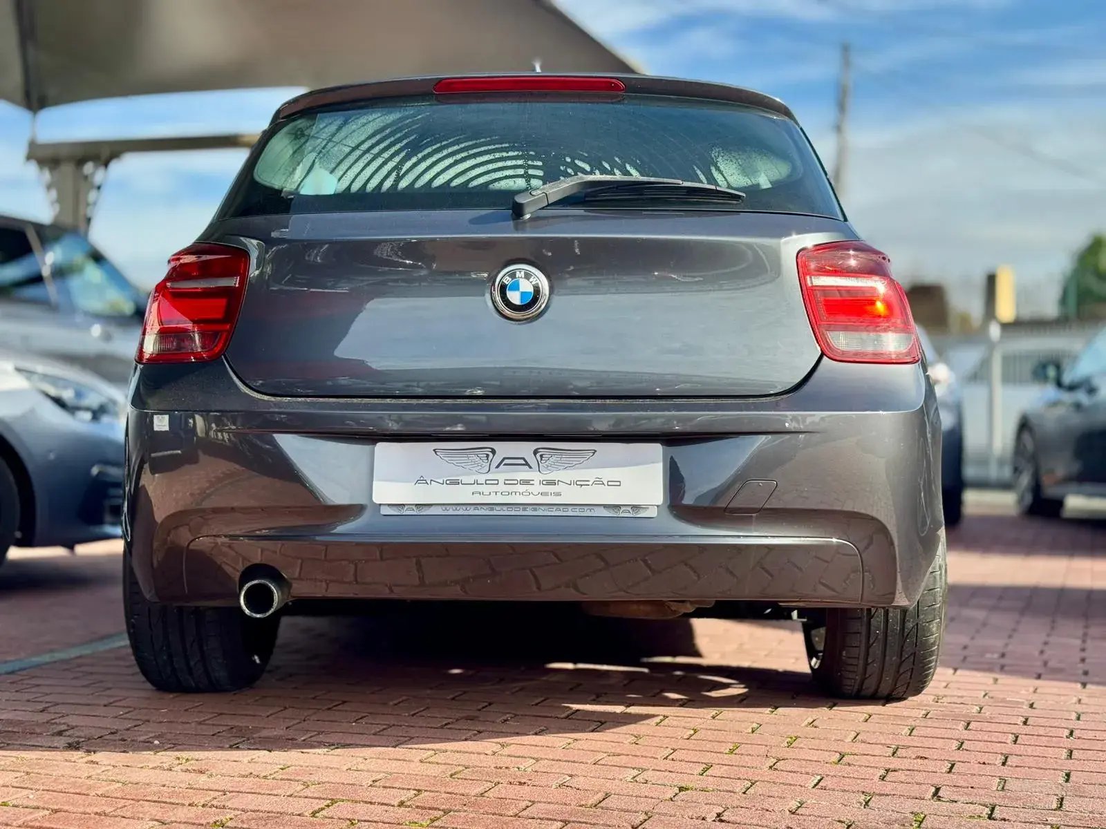
								BMW Citadino 2012 1103000 297000 118 d Line Urban Manual completo									