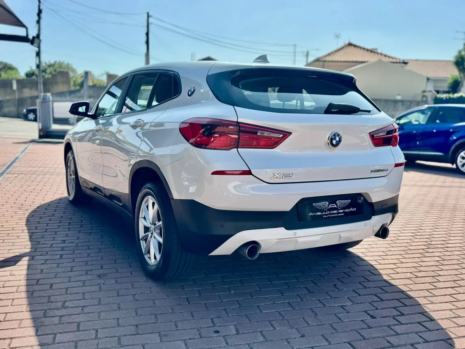 
								BMW SUV 2020 2151000 197000 X2 18 d sDrive Auto Automática completo									