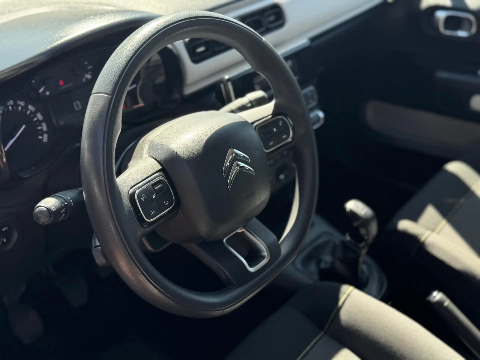 
								Citroen Citadino 2020 1202000 115000 C3 1.2 PureTech Origins Manual completo									