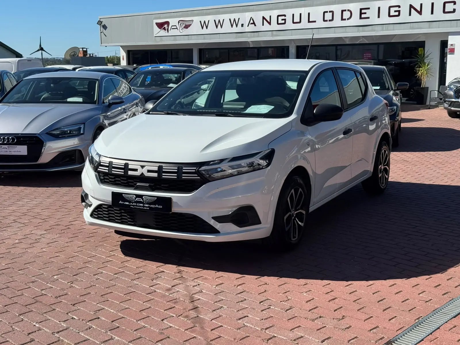 Dacia Citadino 2023 1423000 148000 Sandero 1.0 TCe Essential Manual