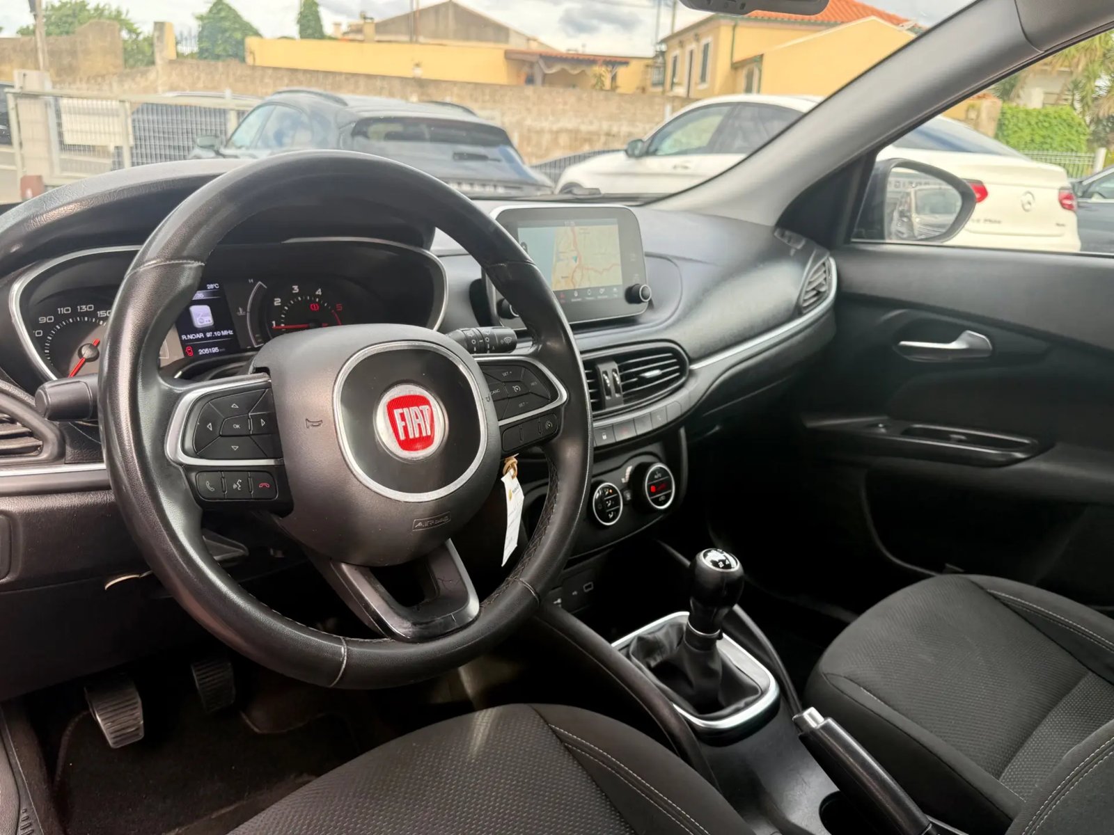 
								Fiat Citadino 2019 1202000 205000 Tipo 1.3 M-Jet Mirror Manual completo									