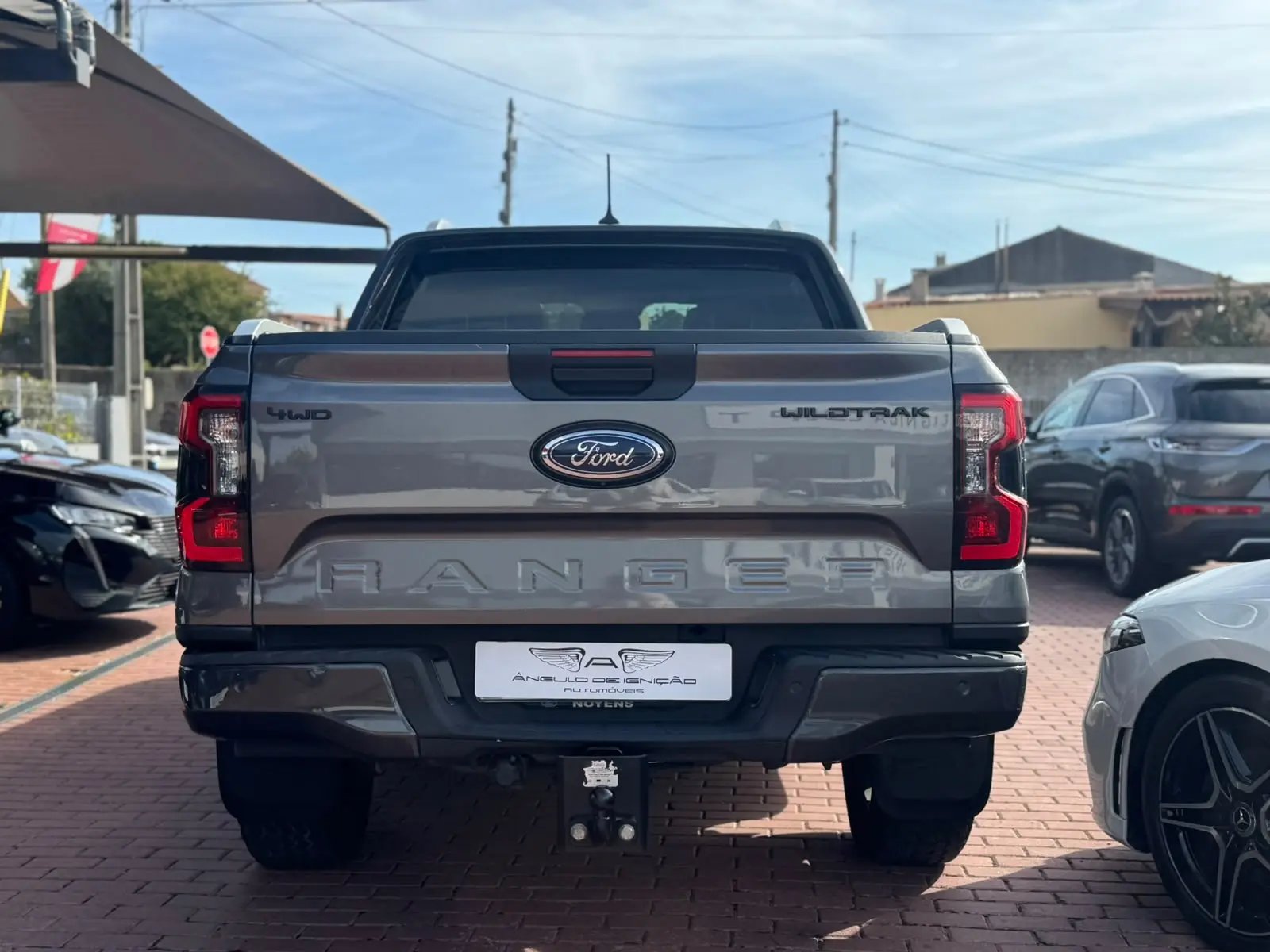 
								Ford Pick-up 2023 4069000 176800 Ranger 2,0 l EcoBlue Cabine Dupla Auto Wildtrak Automática completo									