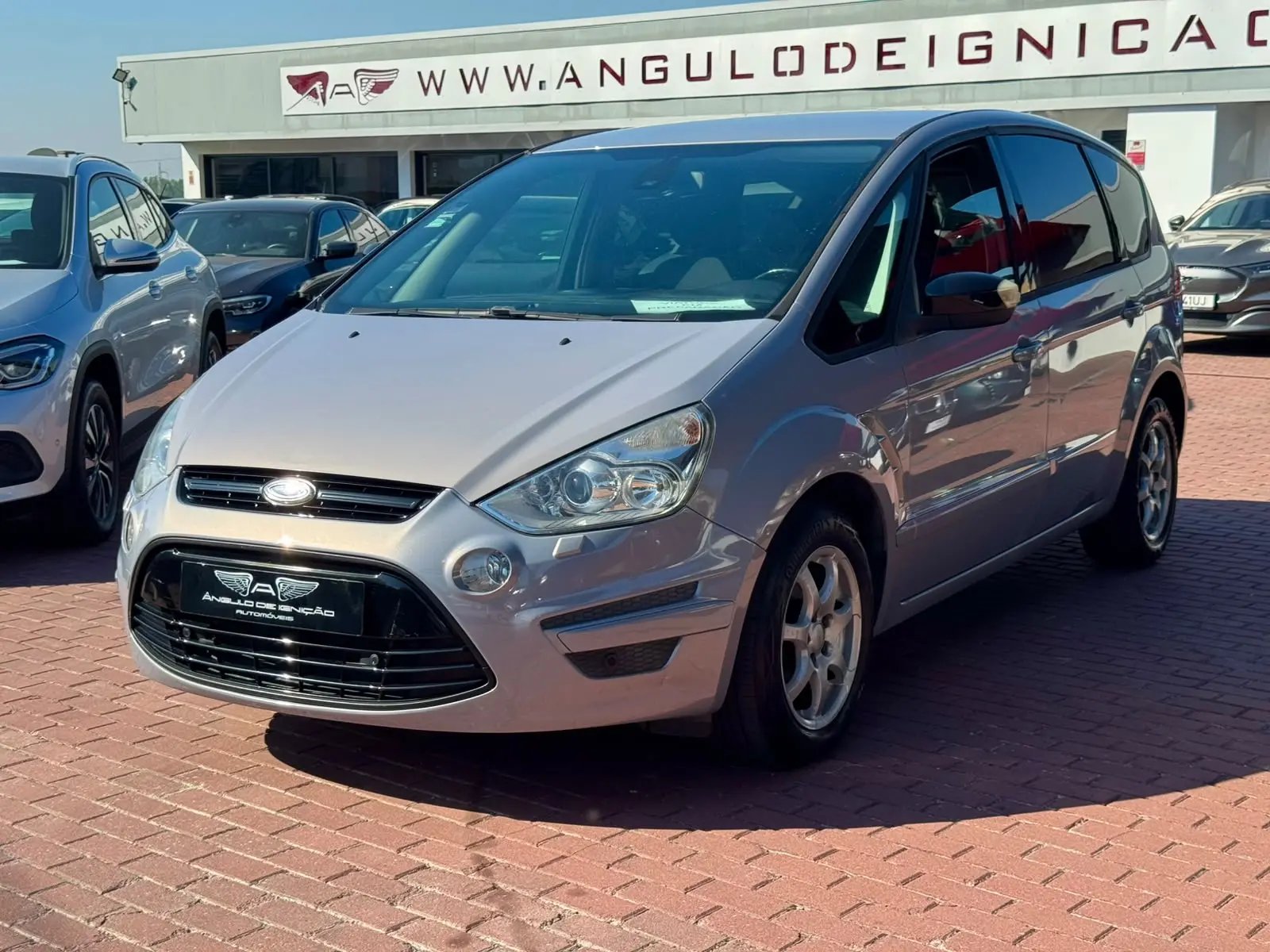 Ford Monovolume 2012 993000 264000 S-Max 1.6 TDCi Trend Busine.7L Manual