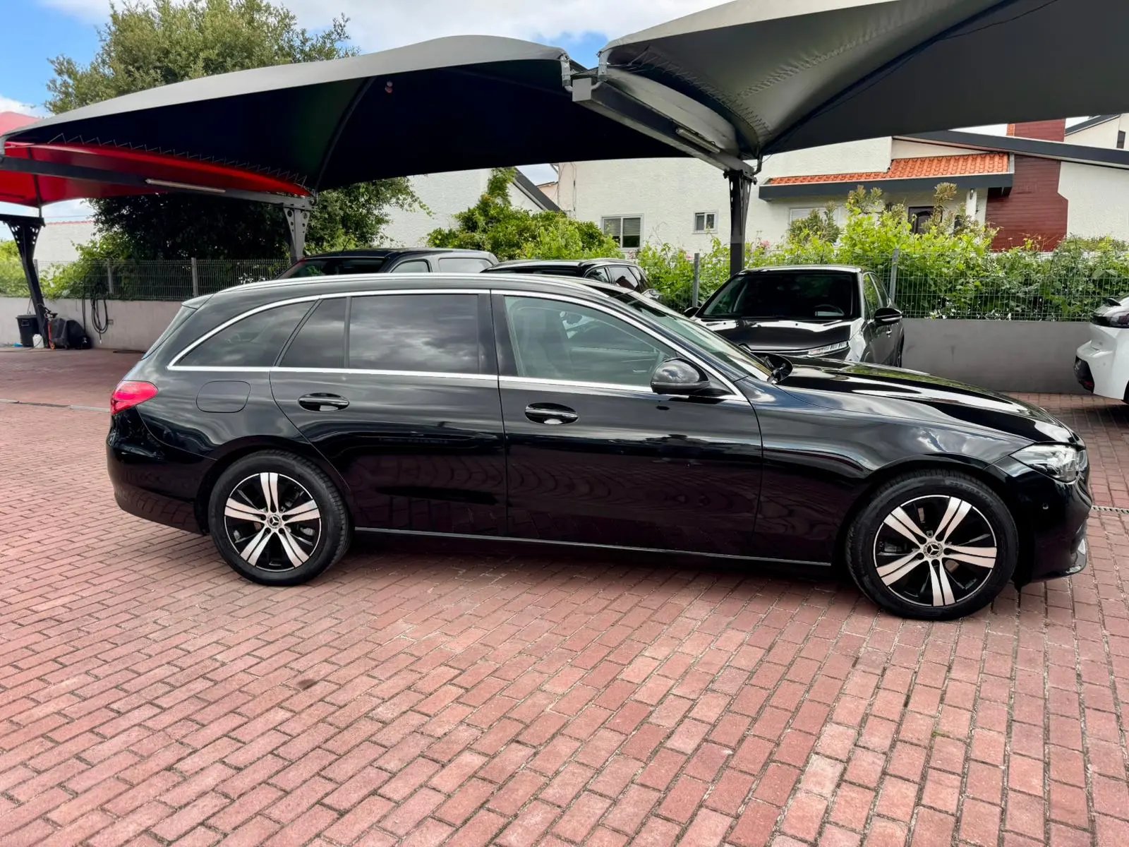 
								Mercedes-Benz Carrinha 2022 3143000 165494 C 200 d 9G-TRONIC Avantgarde Advanced Automática completo									