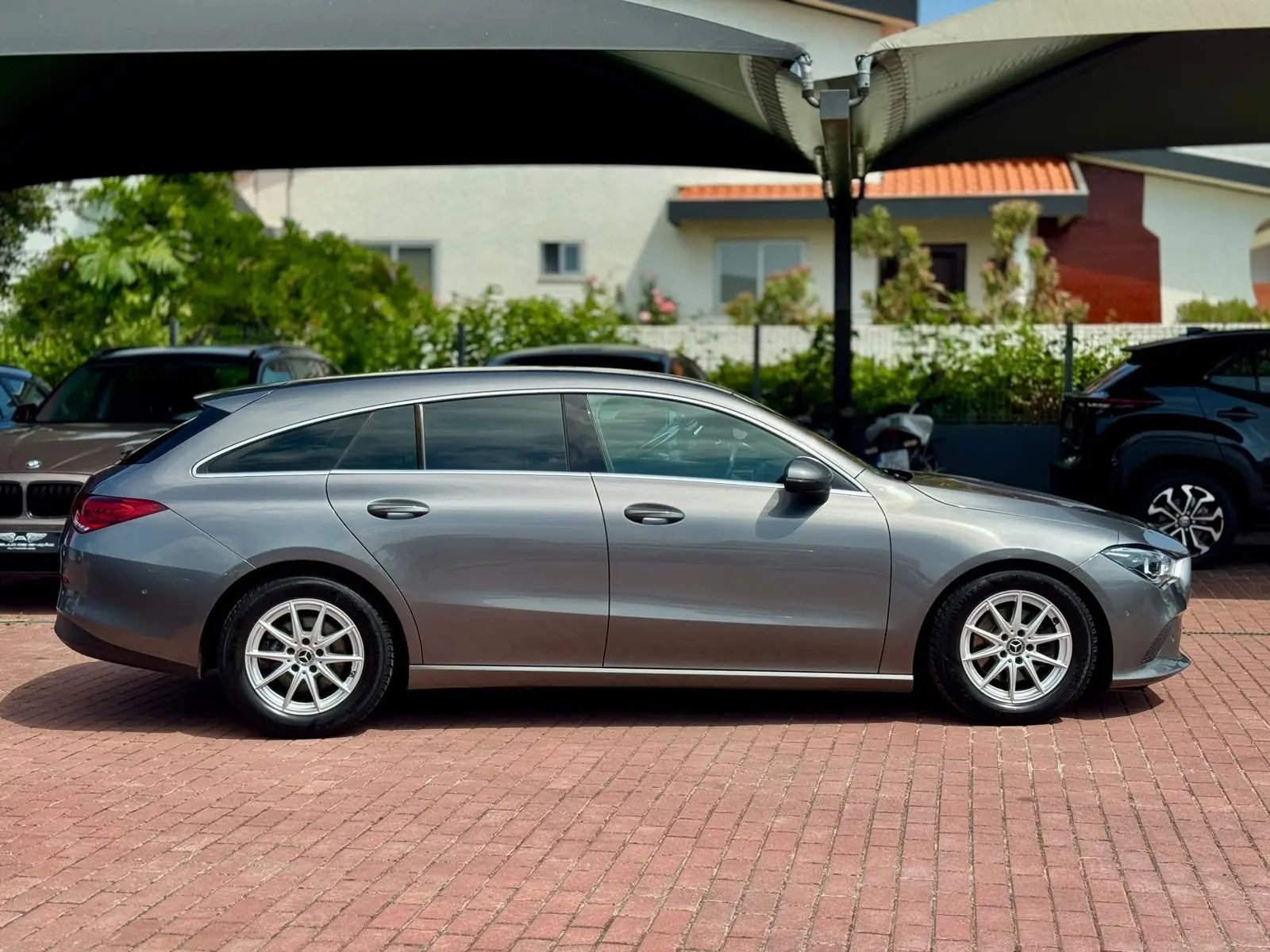 
								Mercedes-Benz Carrinha 2020 2316000 164000 CLA 180 d Shooting Brake Business Solutions Manual completo									