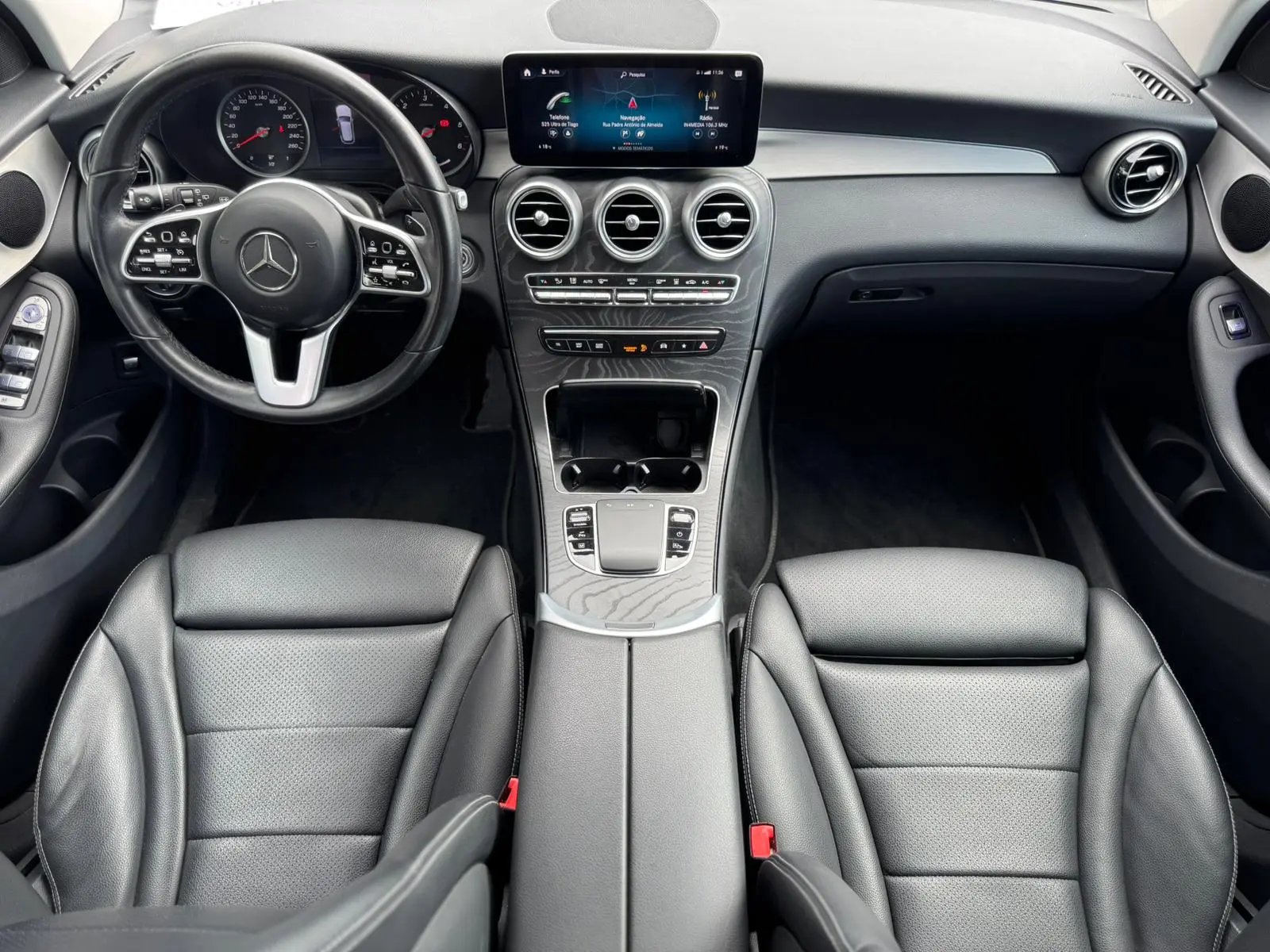 
								Mercedes-Benz SUV 2022 3959000 164000 GLC 300 de 4Matic 9G-TRONIC Exclusive Automática completo									