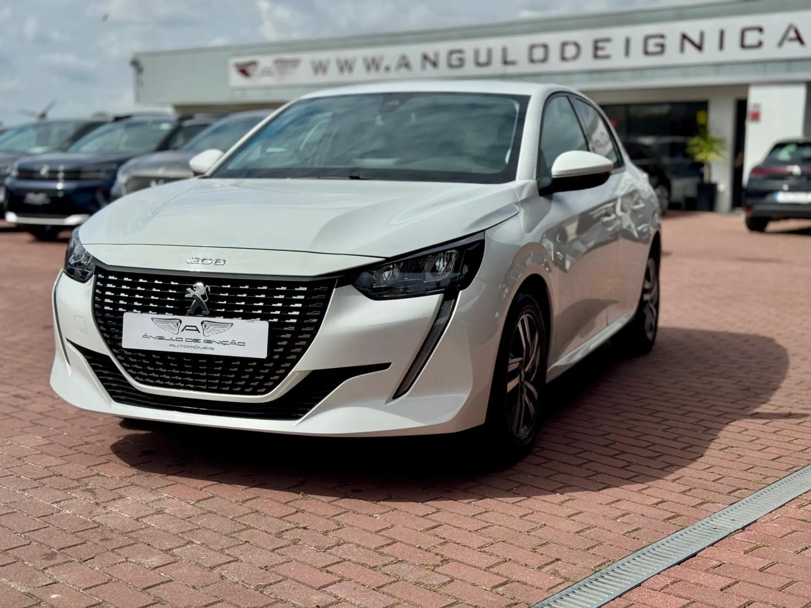 Peugeot Citadino 2022 1654000 135000 208 1.5 BlueHDi Allure Pack Manual