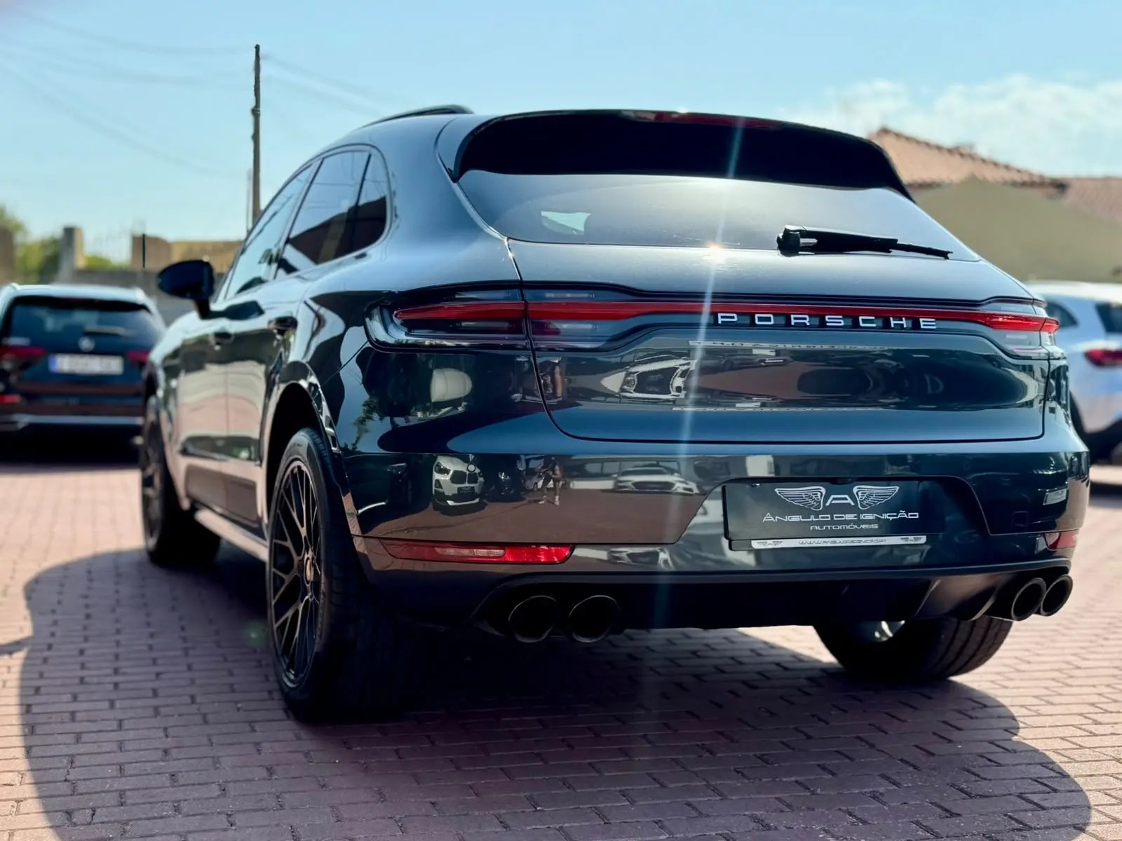 
								Porsche SUV 2019 6010000 102000 Macan 2.0T Automática completo									