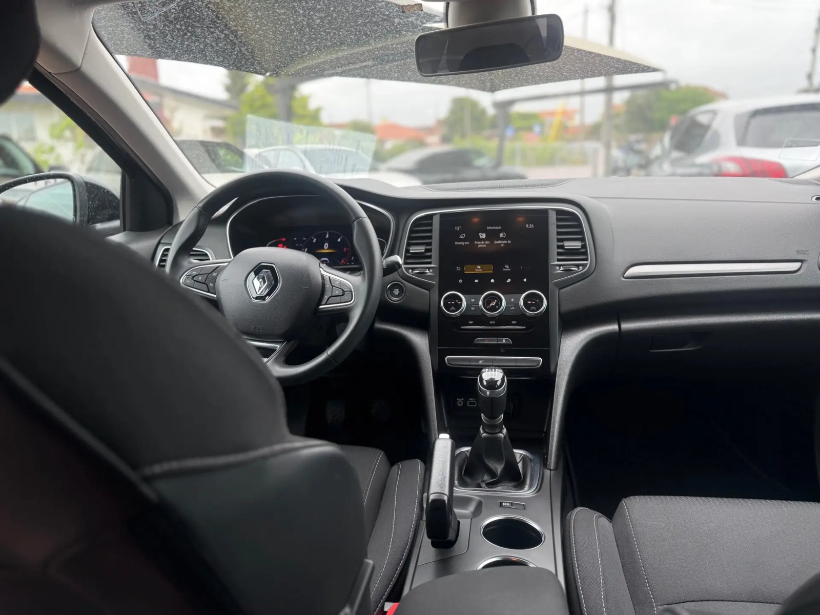 
								Renault Citadino 2021 1599000 192000 Mégane 1.5 Blue dCi Intens Manual completo									