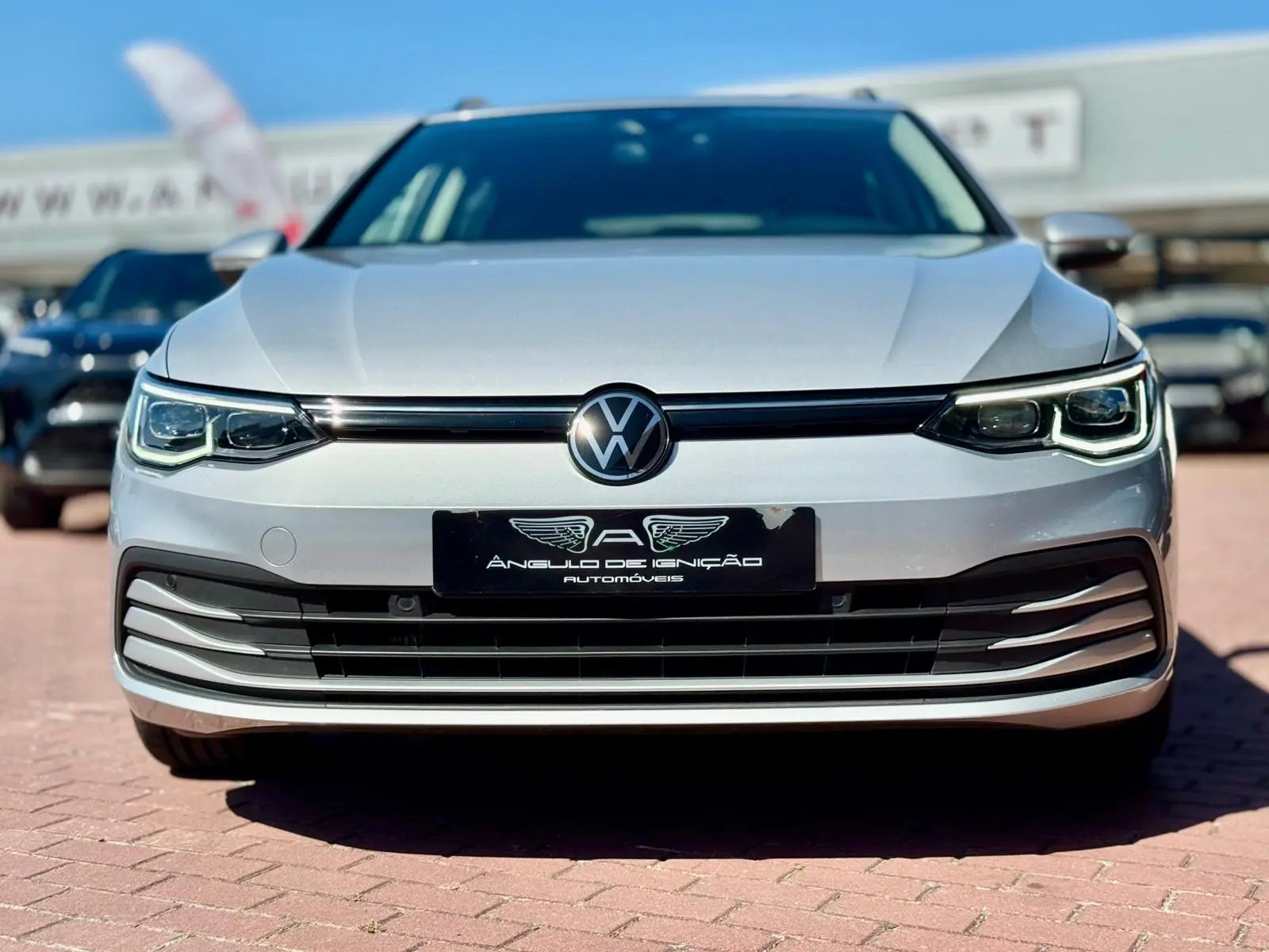 
								Volkswagen Carrinha 2022 2195000 148000 Golf Variant 2.0 TDi Life Manual completo									